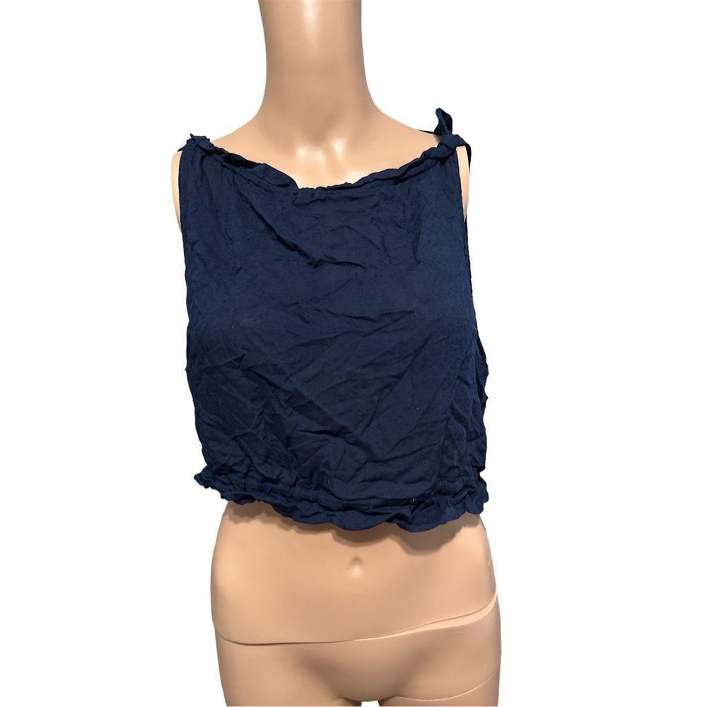 NEW WITH TAGS Lulus navy blue Cropped tie up blouse Top size medium‎